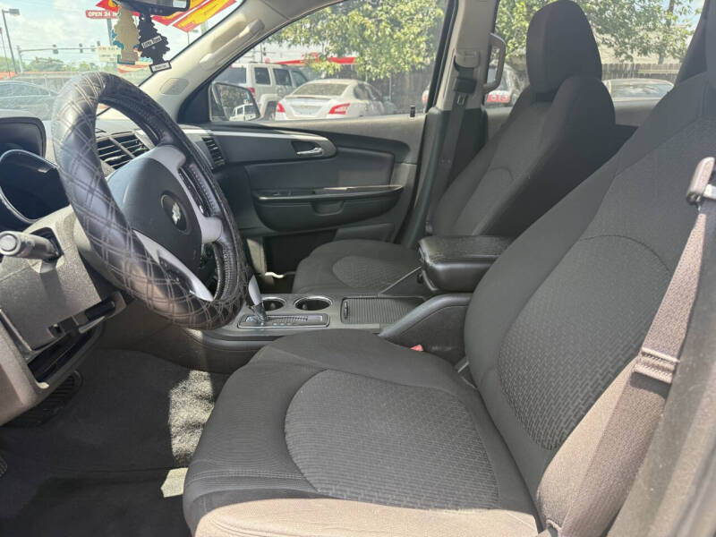 2012 Chevrolet Traverse LT