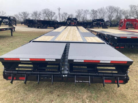 2024 Top Hat Trailers 35+5x102 GN 259 2 - 12000# Dex