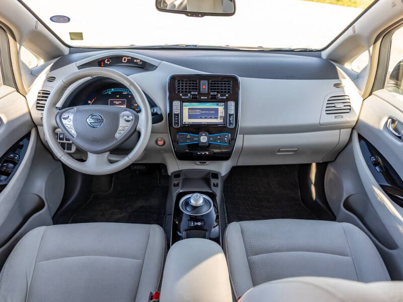 2013 Nissan LEAF