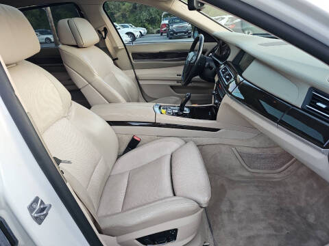 2010 BMW 7 Series 750Li xDrive
