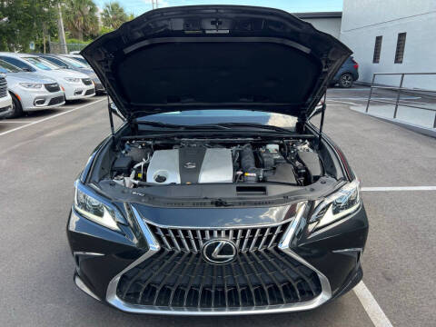 2022 Lexus ES 350