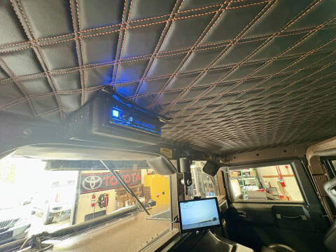 2004 AM General Hummer