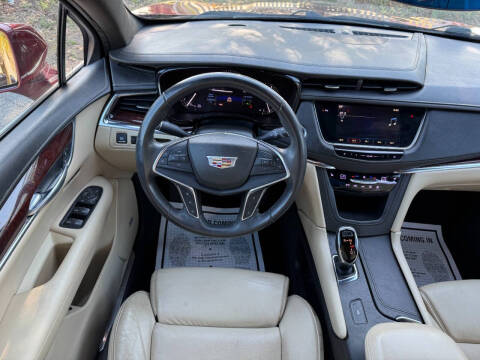 2017 Cadillac XT5 Luxury