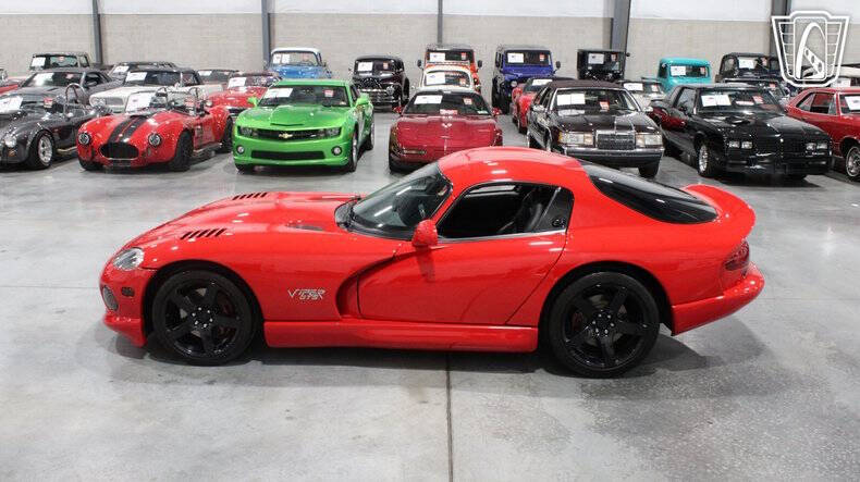1997 Dodge Viper GTS