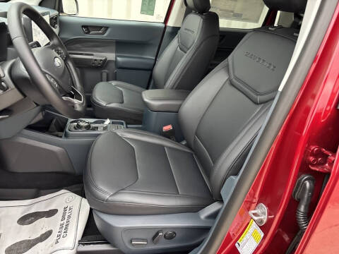 2025 Ford Maverick Lariat