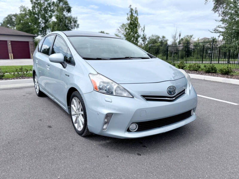 2012 Toyota Prius v Five