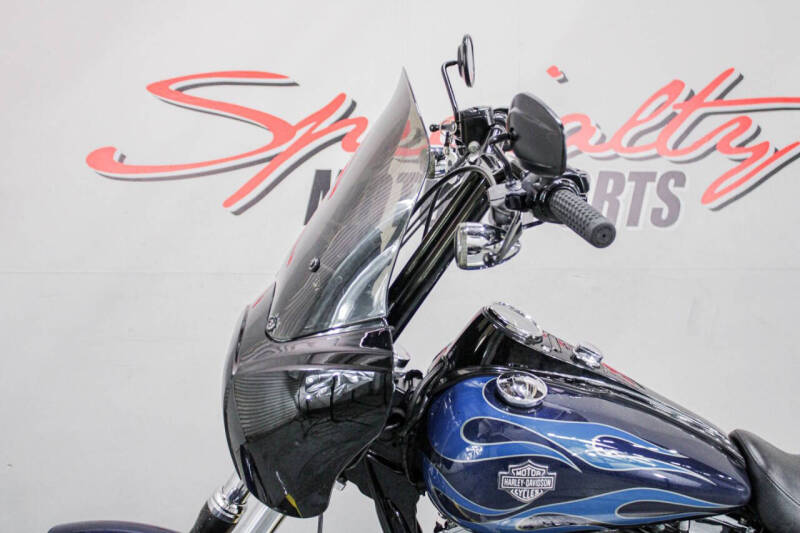 2012 Harley-Davidson Wide Glide