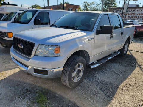 2004 Ford F-150 for sale at SAM'S AUTO SALES in Chicago IL