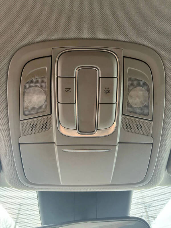 2019 Hyundai Santa Fe SE 2.4L