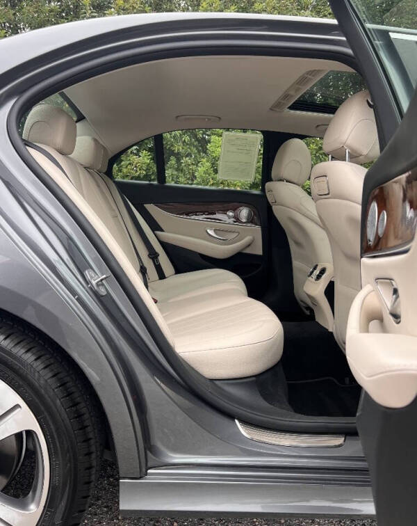 2018 Mercedes-Benz E-Class E 300