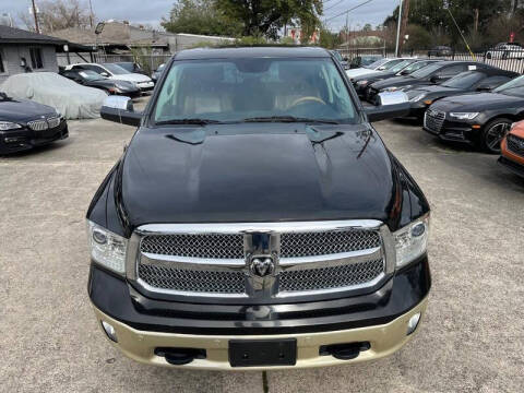 2016 RAM 1500 Laramie Longhorn
