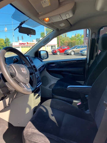 2014 Dodge Grand Caravan SE