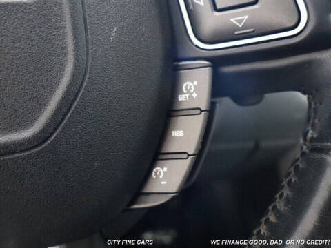 2017 Land Rover Range Rover Evoque SE Premium