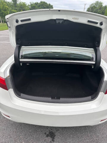2015 Acura ILX 2.0L w/Tech
