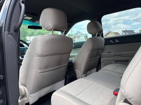 2014 Ford Explorer