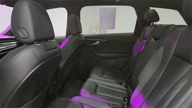 2024 Audi Q7 quattro Premium 45 TFSI