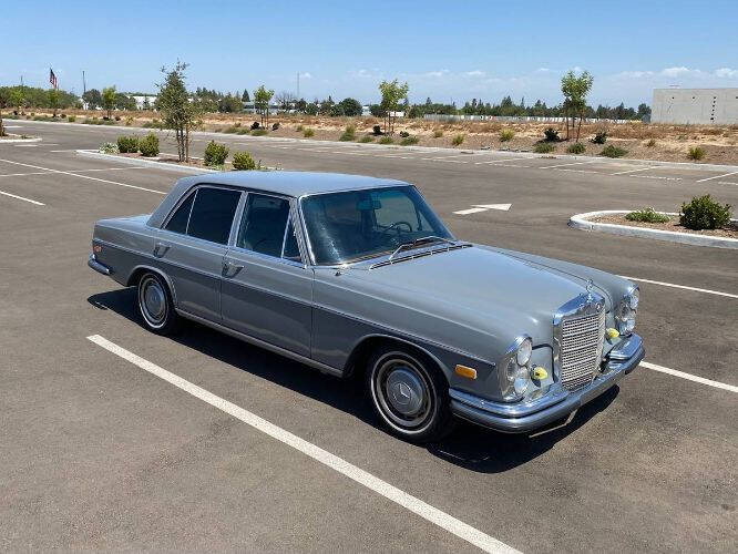 1969 Mercedes-Benz 280-Class