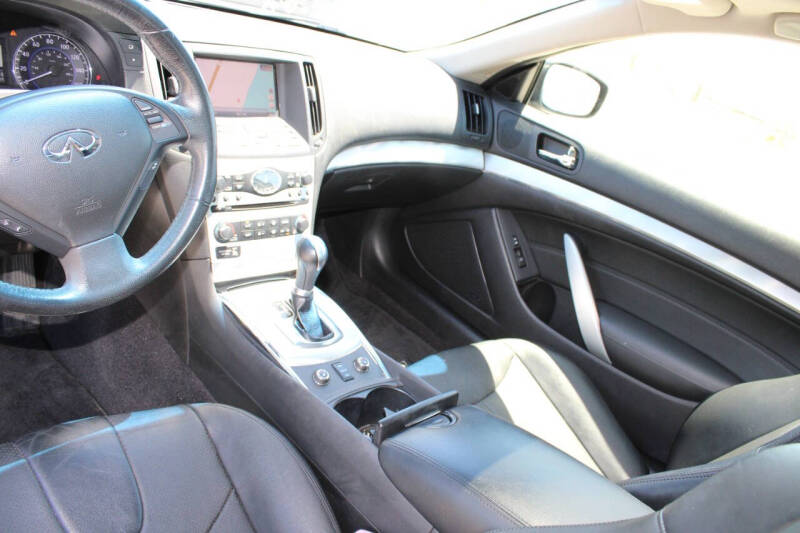 2013 Infiniti G37 Coupe x