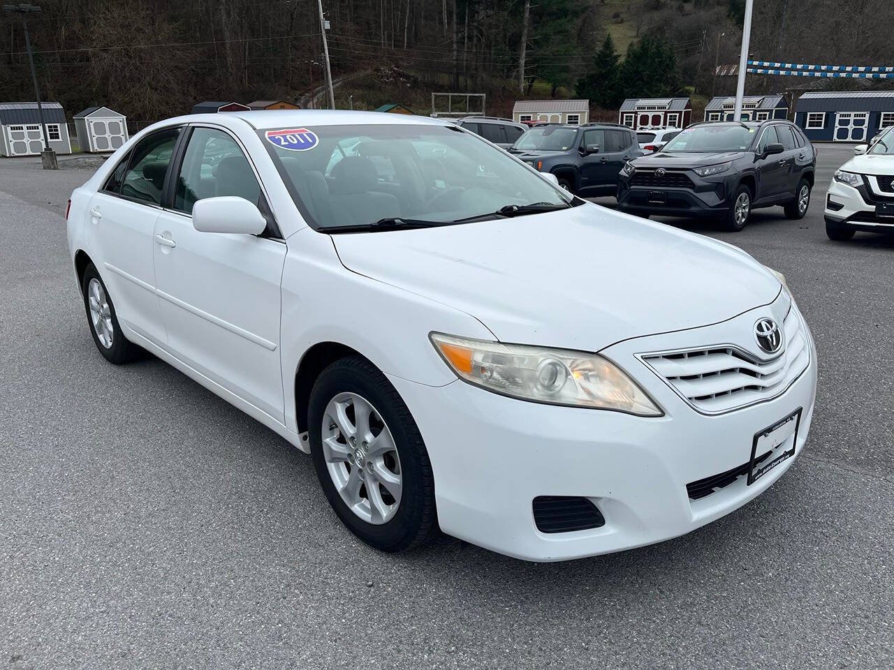 2011 Toyota Camry for sale at Auto Energy in Lebanon, VA