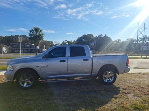 2017 RAM 1500 Express