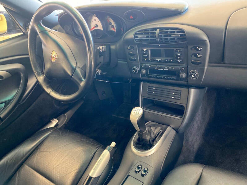 1999 Porsche 911 Carrera