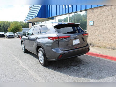 2021 Toyota Highlander LE