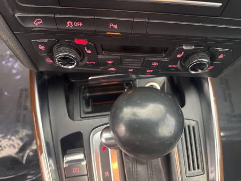 2012 Audi Q5 2.0T quattro Premium Plus