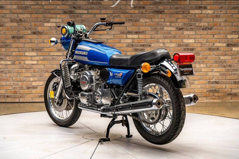 1975 Suzuki RE5