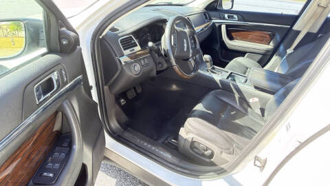 2010 Lincoln MKS