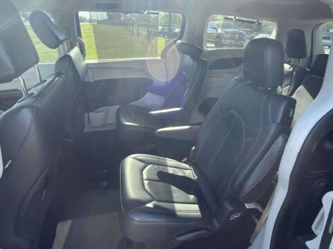 2018 Chrysler Pacifica Touring L