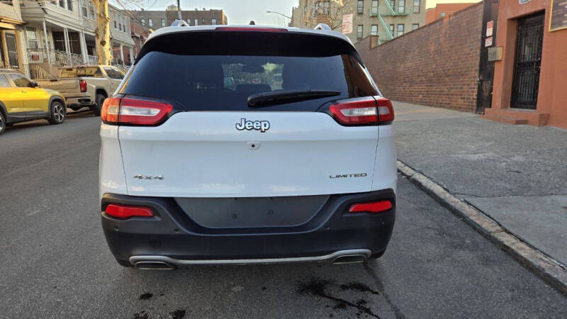 2016 Jeep Cherokee Limited