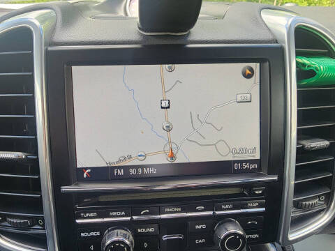 2014 Porsche Cayenne Platinum