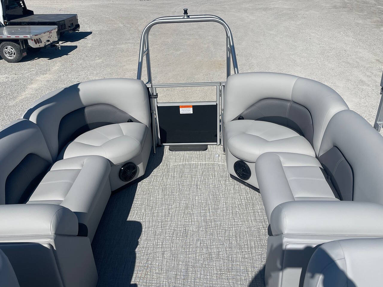 2025 Landau 25 Island Breeze Cruise for sale at Truman Lake Marine in Warsaw, MO