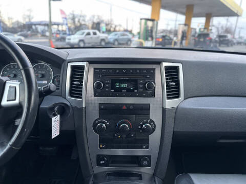 2009 Jeep Grand Cherokee Laredo