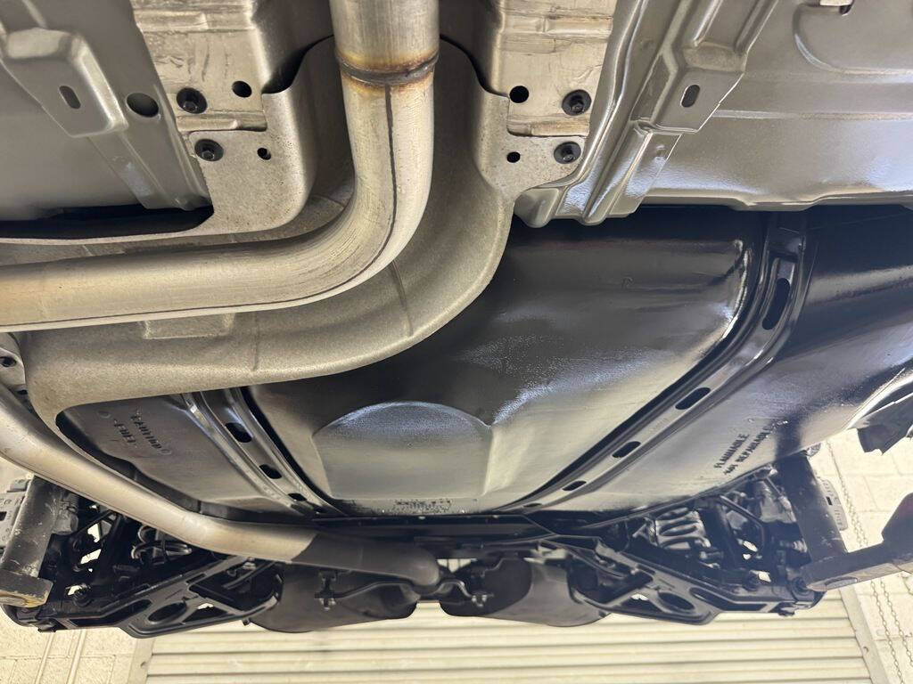 1996 Cadillac Seville 30