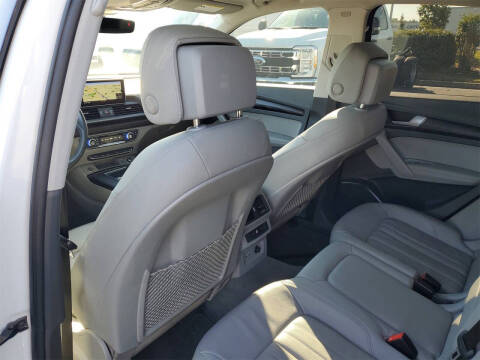 2020 Audi Q5 quattro Premium Plus 45 TFSI