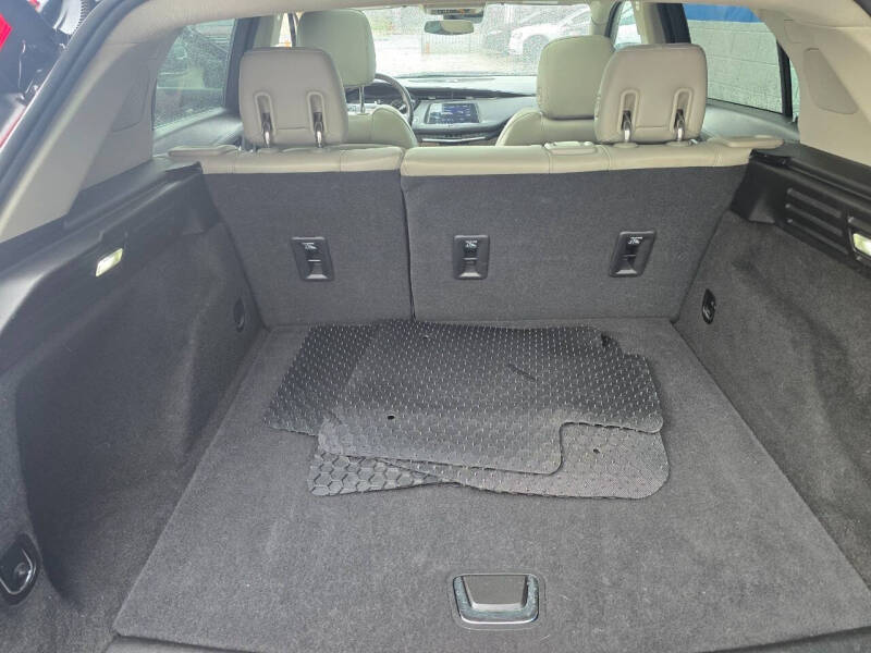 2023 Cadillac XT4 Luxury