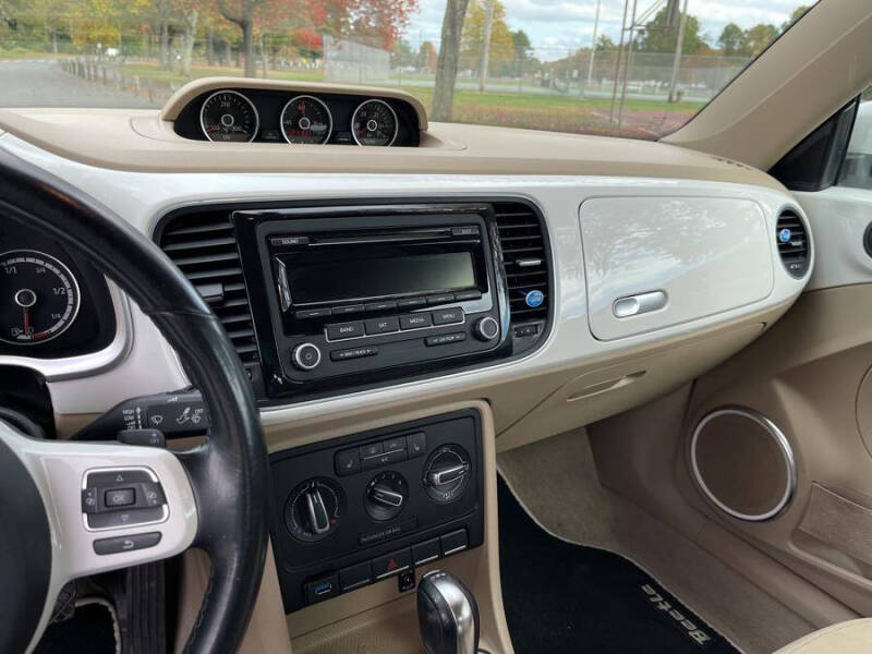 2013 Volkswagen Beetle