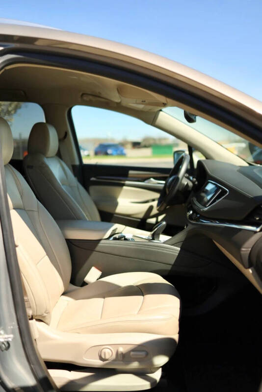 2018 Buick Enclave Essence