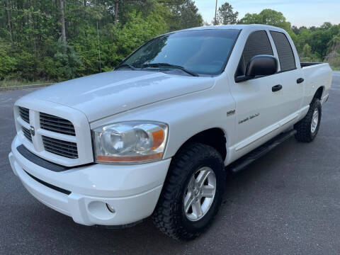 2006 Dodge Ram Pickup 1500 for sale at Vehicle Xchange in Cartersville GA