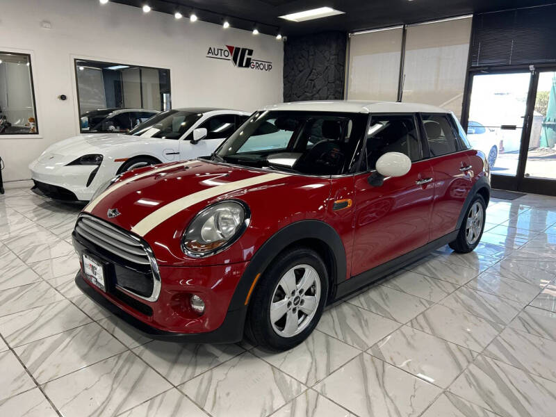 2015 MINI Hardtop 4 Door Cooper