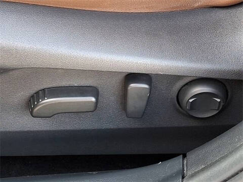 2022 Subaru Outback Touring