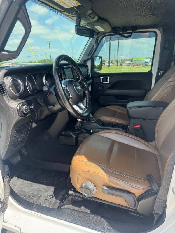 2021 Jeep Gladiator Overland