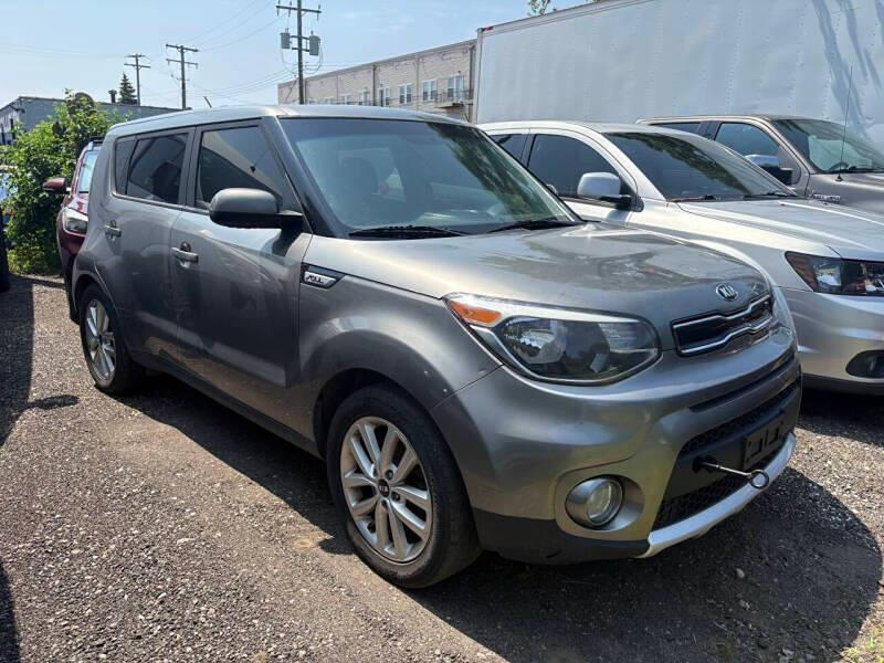 2018 Kia Soul +