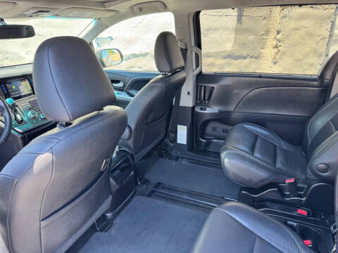 2017 Toyota Sienna