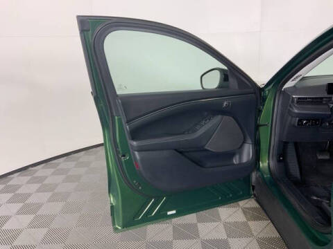 2024 Ford Mustang Mach-E Select