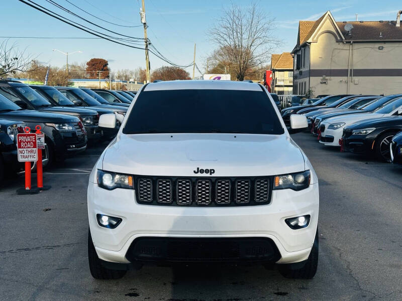 2017 Jeep Grand Cherokee Altitude