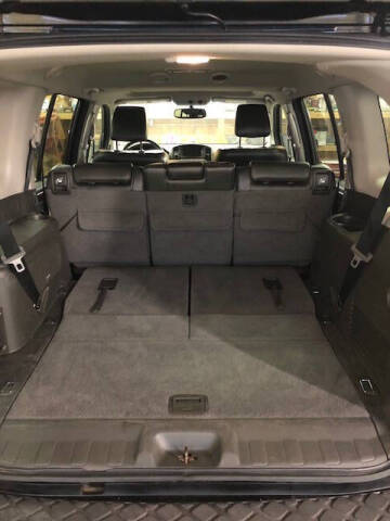 2011 Nissan Pathfinder LE