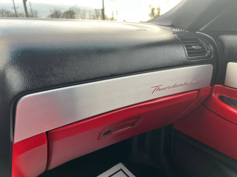 2003 Ford Thunderbird Premium