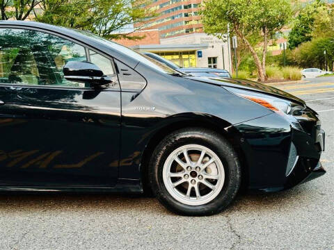 2018 Toyota Prius Two